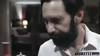 مهبلان من أجل قضيب محظوظ واحد