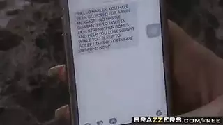 الرجل مارس الجنس لها في كثير من الأحيان