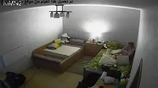 انتصاب لا إرادي يحصل على تمرين سري