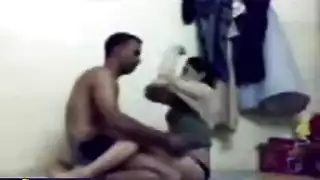 ٤ عاهرة عراقية تُدمر في فعل إباحي عنيف