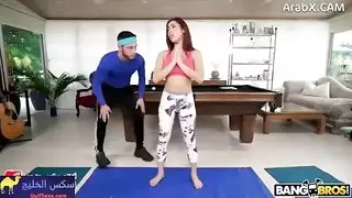 ممارسة جنسية قسرية مع فتاة كسولة جائعة للقضيب