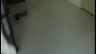 فتيش البول العلني: أستون هانتسمان يتبول ويستمني