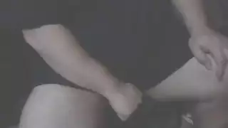 زوج مثير يدك كس زوجته الضيق بقوة