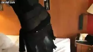 رقص أغرا مكسيكي بدون ملابس