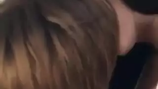 مثلية مثارة في احتفال لعق مهبل رطب