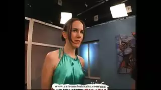 جلسة سري: الزوج يضرب فرج الجارة العصيري