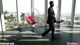 نيك عنيف لحفرة ضيقة حتى تئن