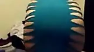 عاهرة مصرية ممتلئة الجسم تتوق لجماع شرجي خشن وحقن داخلي