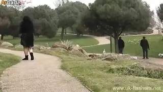 تصوير عاري في الشارع للكبار فقط