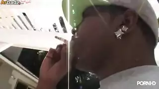 ليزا تمارس الجنس بقوة مع شاب أسمر مثير
