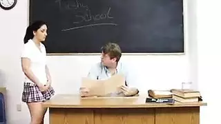 اخيغتصبأختهوتضربسبعهونص