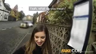 ضُبطت لبيع جسدها الضابط يطلب عينة مجانية