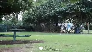 نيك مكثف يؤدي إلى انفجار مني ساخن على الوجه