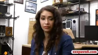 كيتي بروكس تستمني في حمام الفقاعات لعبة مهبلية إكس إكس إكس
