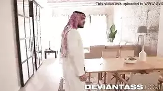 زوجة الخائن: خيانة علنية تؤدي إلى جنس جماعي خاص
