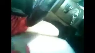 مراهقة مصرية تبلع السائل المنوي في فيلم إباحي عنيف