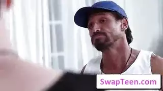 فضيحة نادية من ديدوش