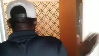 نيك شاور ساخن مع زب أسود ضخم وكميات من القذف