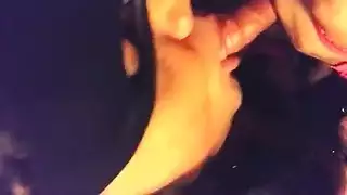 فتيات متحولات بقضيب صلب وفتحات مليئة بالسوائل