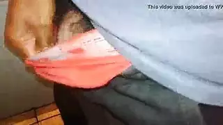 زوجان لطيفان يهيمان في الإباحية