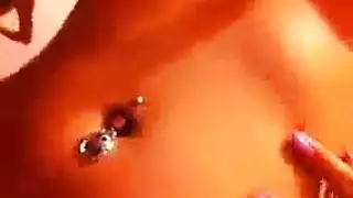 المشهورة العاهرة كاترينا تأخذ السائل المنوي على وجهها