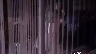 تذكر اسمي وأنت تئن