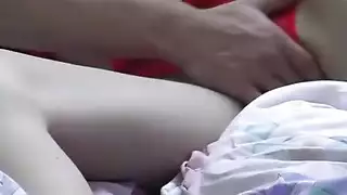نكاح عاري في الحمام ضرب فرجها الضيق على البلاط