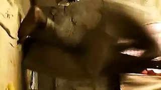 شريط جنسي عراقي صريح: اختراق عميق