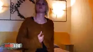 أول فيلم بورنو لشرموطة أجنبية تتناك بالأجرة و تلتقط من الشارع