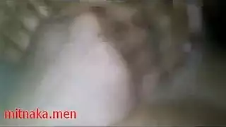 سكس عنيف بين الأجنبيات: فتاة يابانية تتعرض للتدليك والإيلاج في مهبلها