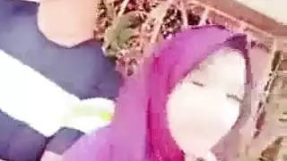 رغبة المراهقة تنفجر في مشهد جنس عربي ساخن
