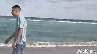 مص بظرها الطويل حتى ترتعش من المتعة