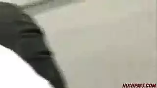 خيال الخيانة: الزوجة تخدم عضو غريب لدفع الفواتير