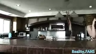 موريّة مثيرة تريد كل القضبان في حلقها ومهبلها