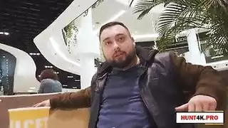 نكاحها المفضل هو في فرجها المبلل بعنف