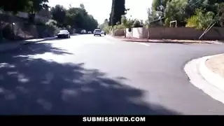 تم ضبطها متلبسة، وتحصل على اختراق شرجي عميق وعقابي