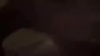 شقراء تبلع كل سنتيمتر قبل وضعية الكلب في الخارج