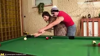 قضيب تشاد الكبير يحفر مهبل أنجما الضيق