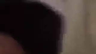 جلسة شرجية في القاعة تتحول إلى جماع عنيف بالألعاب لأقصى هزات جماع