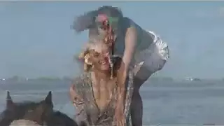 ميلا ستمنح ابنتها يد المساعدة في أي مؤخرة تستمتع بها كثيرًا