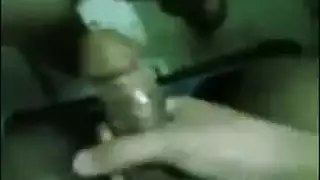 قضيب عملاق لا يدخل الفرج لا يتحمل الحجم