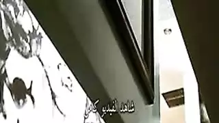كاميرا تجسس تلتقط فتيات غير مدركات في مشاهد إباحية خام