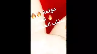 قذف داخل المهبل للفتاة المغربية الشبقية بعد دفعات عنيفة