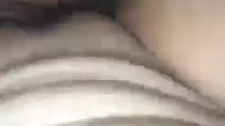 جنس خام حقيقي: شاب مثير يضاجع فرج متزوجة عثر عليها عبر الإنترنت