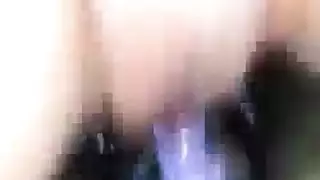 مشهد خليجي مثير: الزوج يسيطر على زوجته في السرير