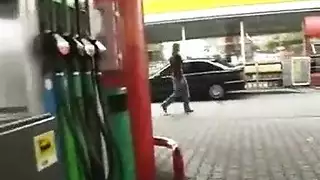 بنات عربيات يلعبون في كس