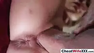 ربة منزل مثيرة تُنكح بقوة من قبل أفضل صديق لزوجها
