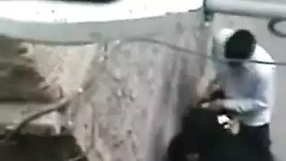 شرموطة مصرية ساخنة تقدم خدمة في الشارع وتتعرض للجماع الشرجي