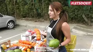 الأجزاء المثالية تجعلك منتصبًا مستعد لقضيبها