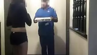الشرطية السحاقية تستجوب الشقراء الشقية في سكس سحاق ساخن جداً فيديو إباحي مجاني